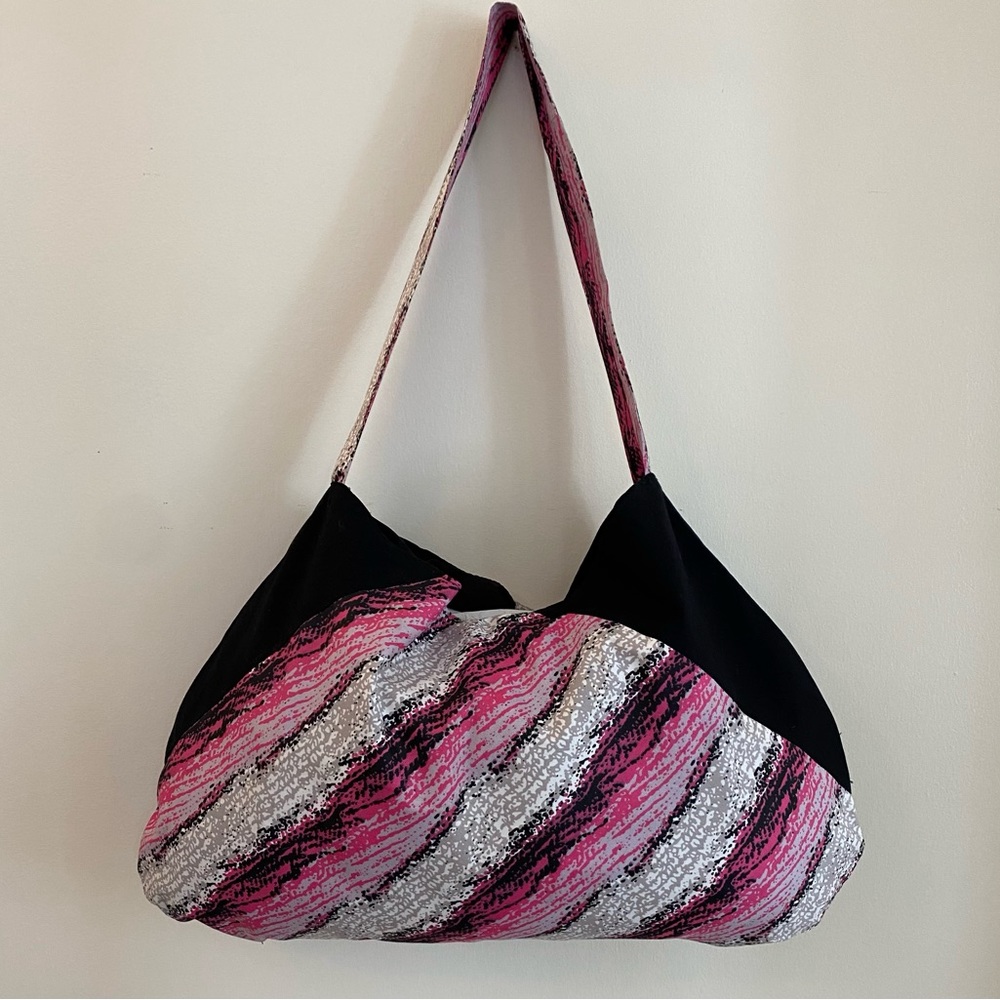African Print Bag. Hand made!! Ships from Michigan. Give an African gift 🎁
